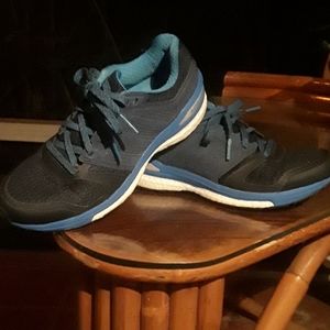 Adidas Boost supernova sequence